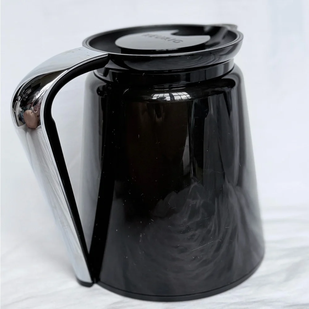 Keurig Glossy Black Coffee Carafe with Chrome-Tone Handle
